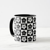Mug Fleur point noir blanc (Devant gauche)