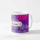 Mug Fleur rose personnalisée de pois pourpre nommé (Devant droit)