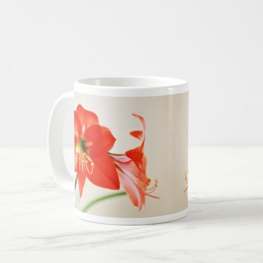 Mug Fleur rouge d'amaryllis (Devant gauche)