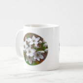 Mug Fleur sauvage blanc et vol d'abeille (Devant gauche)