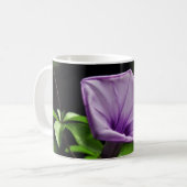 Mug Fleur violette sur Arrière - plan vert (Devant gauche)