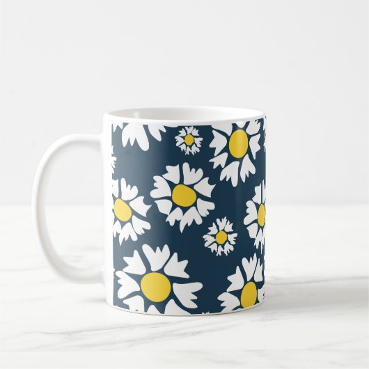 Mug Fleurs blanches, centre jaune, sur arrière - plan (Gauche)
