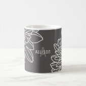 Mug Fleurs blanches gris tendance Nom initial (Centre)