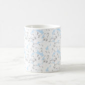 Mug Fleurs blanches sur bleu clair. (Centre)