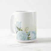 Mug fleurs bleues romantiques & feuilles vertes botan (Devant gauche)