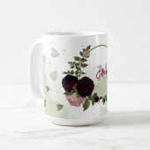 Mug fleurs bordeaux roses feuilles vertes monogramme (Devant gauche)