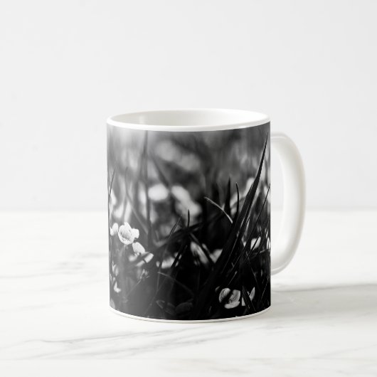 Mug Fleurs dans le champ au printemps (Devant droit)