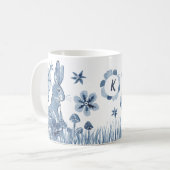 Mug Fleurs de lapin bleu et blanc Monogramme Lapin de  (Devant gauche)