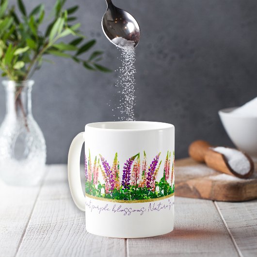 Mug Fleurs de lupine violette délicates Citations de M