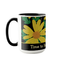 Fleurs de marguerite jaune avec des feuilles verte