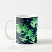 Mug Fleurs de marguerites africaines vertes Personnali (Gauche)