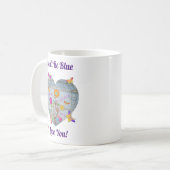 Mug Fleurs de papillons en cœur de poche en denim (Devant gauche)