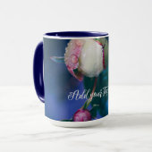 Mug Fleurs de pivoine après pluie (Devant gauche)