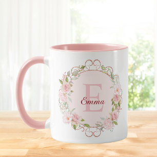 Mug Fleurs de rose rose poudré en aquarelle à monogram