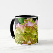 Mug Fleurs élégantes d'hortensia vert jaune rose (Devant gauche)