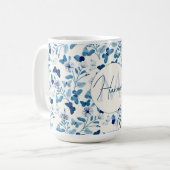 Mug Fleurs et papillons à la crème Bleue Botanique (Devant gauche)
