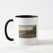 Mug Fleurs le long de East Ocean Avenue (Gauche)