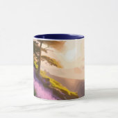 Mug Fleurs Lilac fleurissent sur la colline au soleil (Centre)