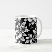 Mug Fleurs noires et blanches (Devant droit)