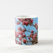 Mug Fleurs roses sur la branche de l'arbre avec nid d' (Centre)