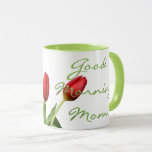 Mug Fleurs rouges de tulipes de maman bonjour<br><div class="desc">Tasse potable unique,  d'original et d'amusement pour le café,  le thé,  le lait,  ou le jus. Avec une image mignonne du beau rouge a coloré les tulipes néerlandaises,  et le texte "de maman bonjour". Un doux,  réfléchi et romantique chaque jour,  jour de mère,  anniversaire ou cadeau de Noël.</div>