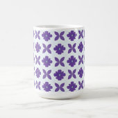 Mug Fleurs violettes sur fond clair (Centre)