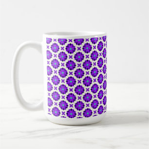 Mug Fleurs violettes vibrantes et motifs de feuilles