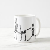 Mug Flexible Yoga Posing Skeletons Funny Graphic Print (Devant droit)