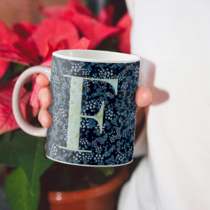 Mug Floral Elegant Classy Monogramme F bleu avec phras