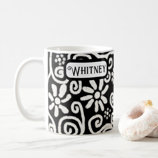 Mug Floral noir blanc & Fleurs à perles Personnalisées (Avec donut)
