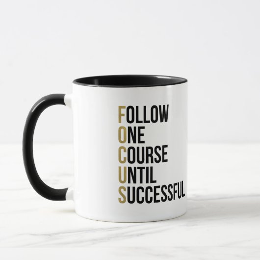 Mug Focus motivation entreprise soumission noir typogr (Gauche)