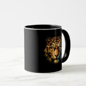 Mug Focused Strength Tiger – Power Under Pressure Art (Devant droit)