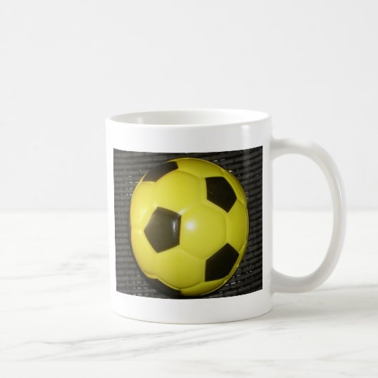 Mug Football jaune et noir. (Droite)