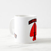 MUG FORCES SPÉCIALES D'USASOC (Devant gauche)