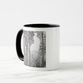 Mug Forêt à feuillage persistant en hiver (Devant gauche)