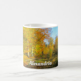 Mug Forêt d'automne ensoleillée - Personnalisée