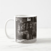 Mug Forgeron de village chaussant un cheval (Gauche)