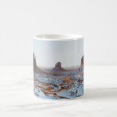 Mug FORMATION Brown DE ROCHE SUR LE SOL BLANC COUVERT (Centre)