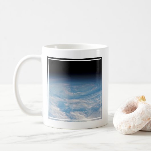 Mug Formation De Nuages Circulaires Sur L'Océan Pacifi (Avec donut)