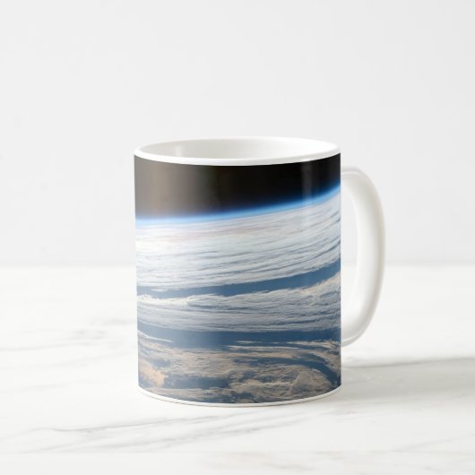 Mug Formations Nuageuses Dans L'Océan Indien Sud. (Devant droit)