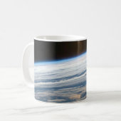 Mug Formations Nuageuses Dans L'Océan Indien Sud. (Devant gauche)