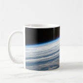 Mug Formations Nuageuses Dans L'Océan Indien Sud. (Gauche)