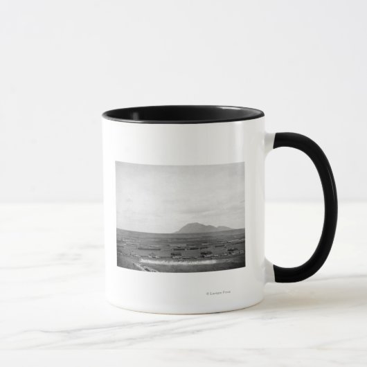 Mug Fort Meade avec Bear Butte en Arrière - plan (Droite)