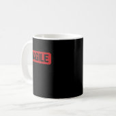 Mug Fragile Je Viens De Laisser Ma Fille À L'Universit (Devant gauche)