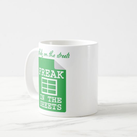 Mug Freak In The Sheets Funny Spreadsheet (Devant gauche)