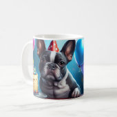 Mug Frenchie Birthday Bash : Un mignon Bulldog françai (Devant gauche)