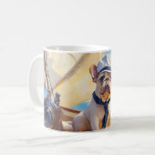 Mug Frenchie sur un yacht (Devant gauche)