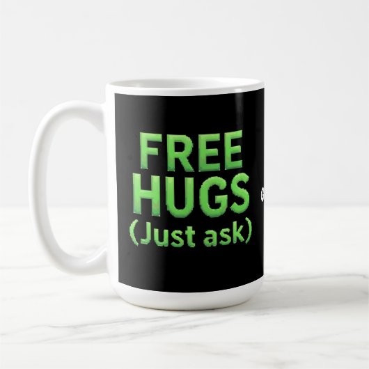 Mug Funky Free Hugs Posez-Vous Simplement À La Famille (Gauche)