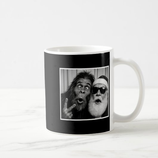 Mug Funny Bigfoot Photobooth With Santa Christmas Xmas (Droite)