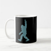 Mug Funny Bigfoot Sasquatch Peace Sign Big Foot Squatc (Gauche)